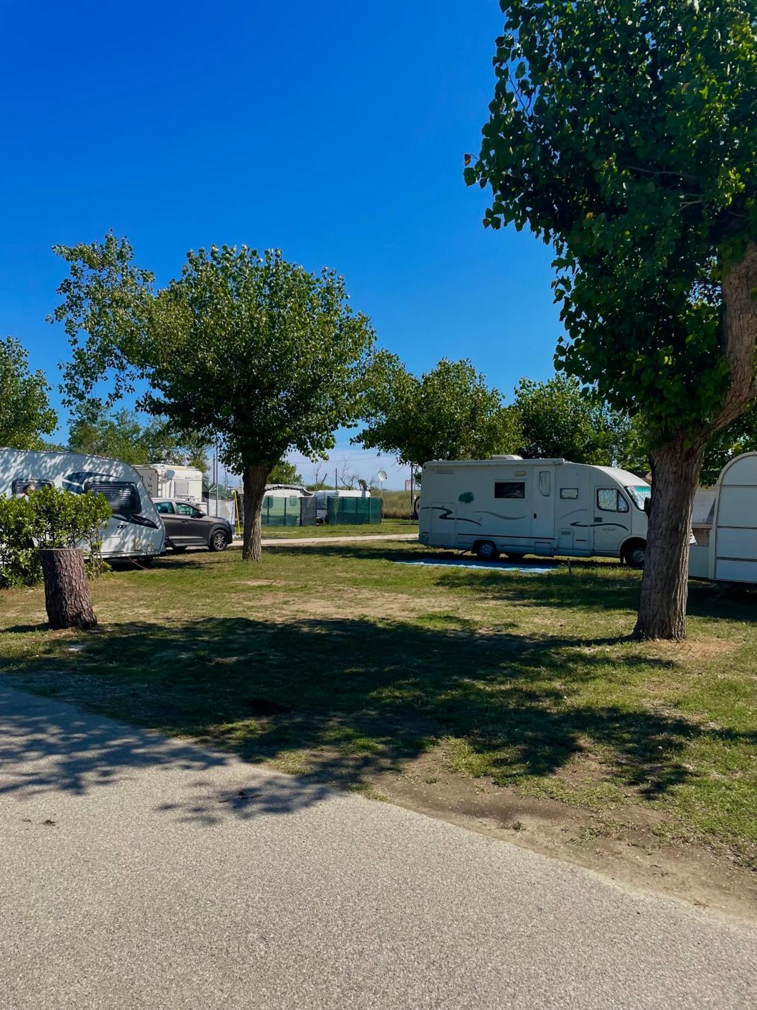 Camping Village ลิโด ดิ กลาสเซ ภายนอก รูปภาพ